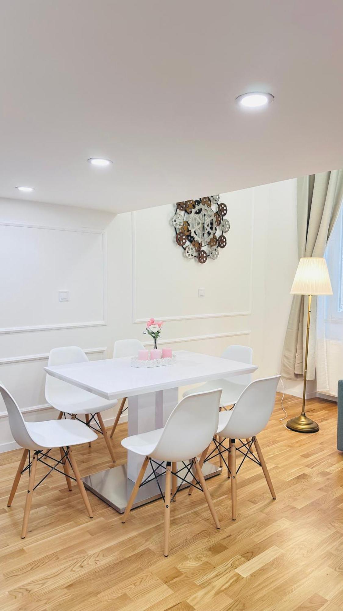 Jozsef 65 Apartment بودابست المظهر الخارجي الصورة
